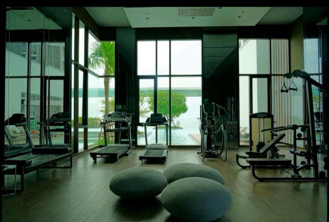 Ar Aeras Pattaya Apartment Bagian luar foto