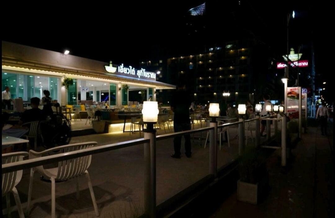 Ar Aeras Pattaya Apartment Bagian luar foto