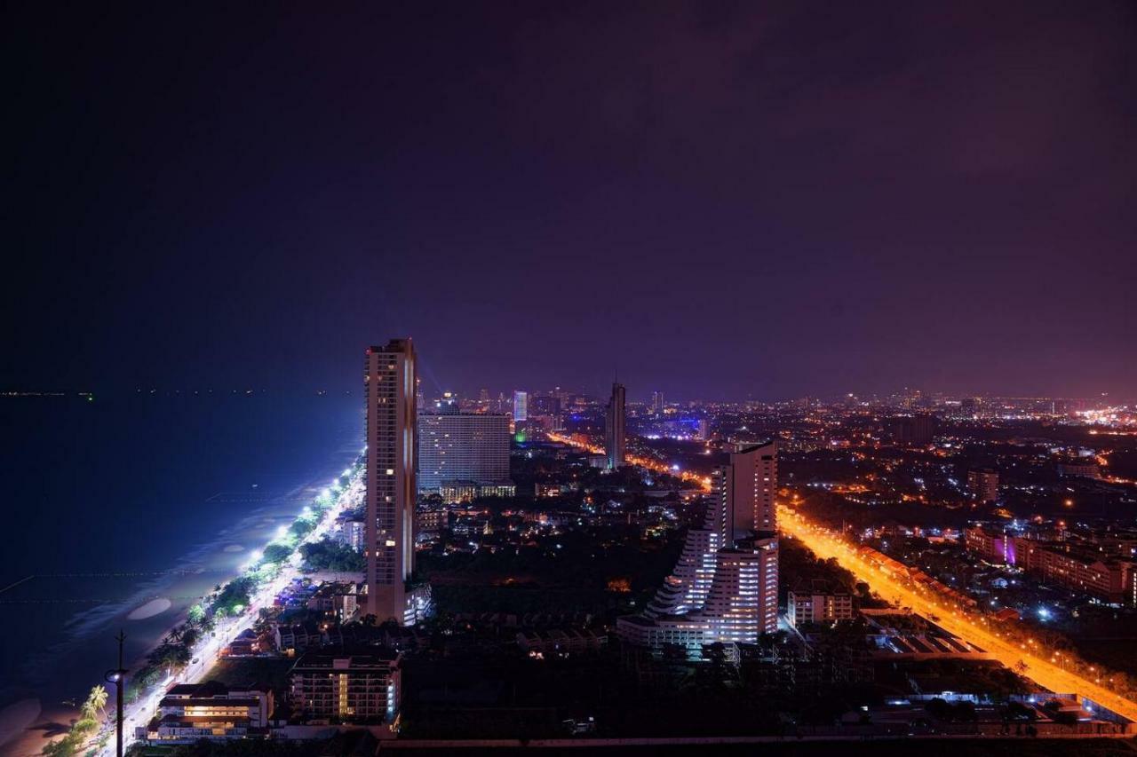 Ar Aeras Pattaya Apartment Bagian luar foto